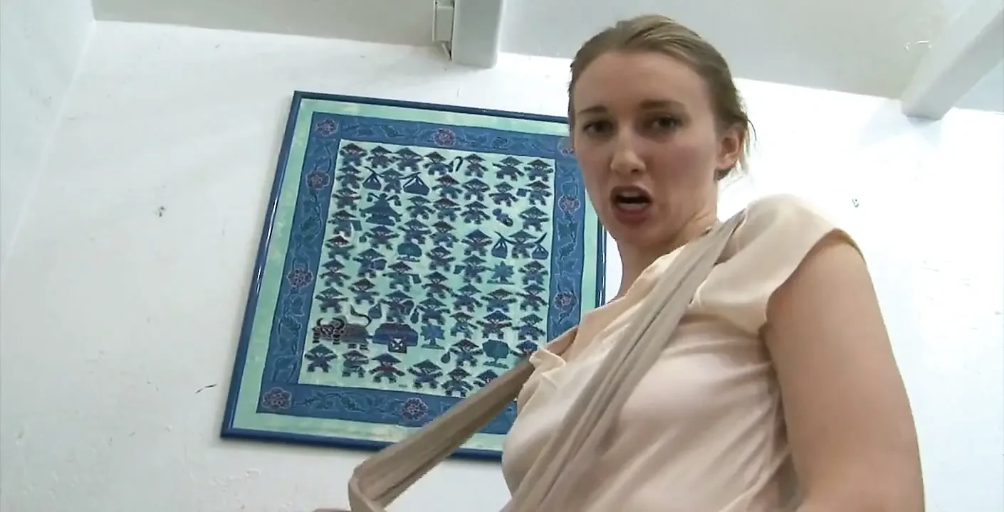 金发女郎在后被