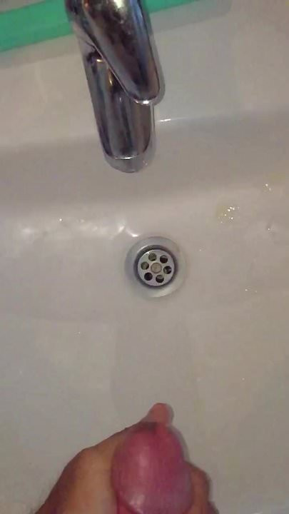 Jerking in slo mo