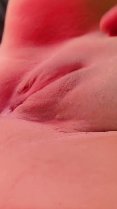 Spanking a big and fat | Clip 1