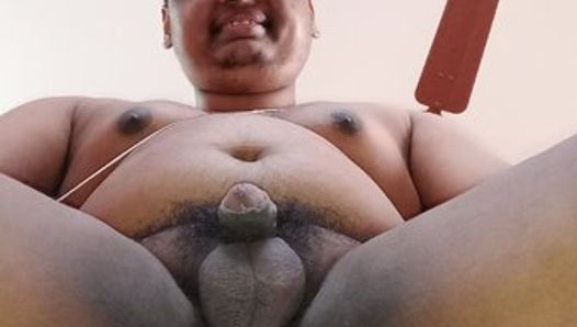 Sexy indischer nackter Junge Chandresha, der alles zeigt