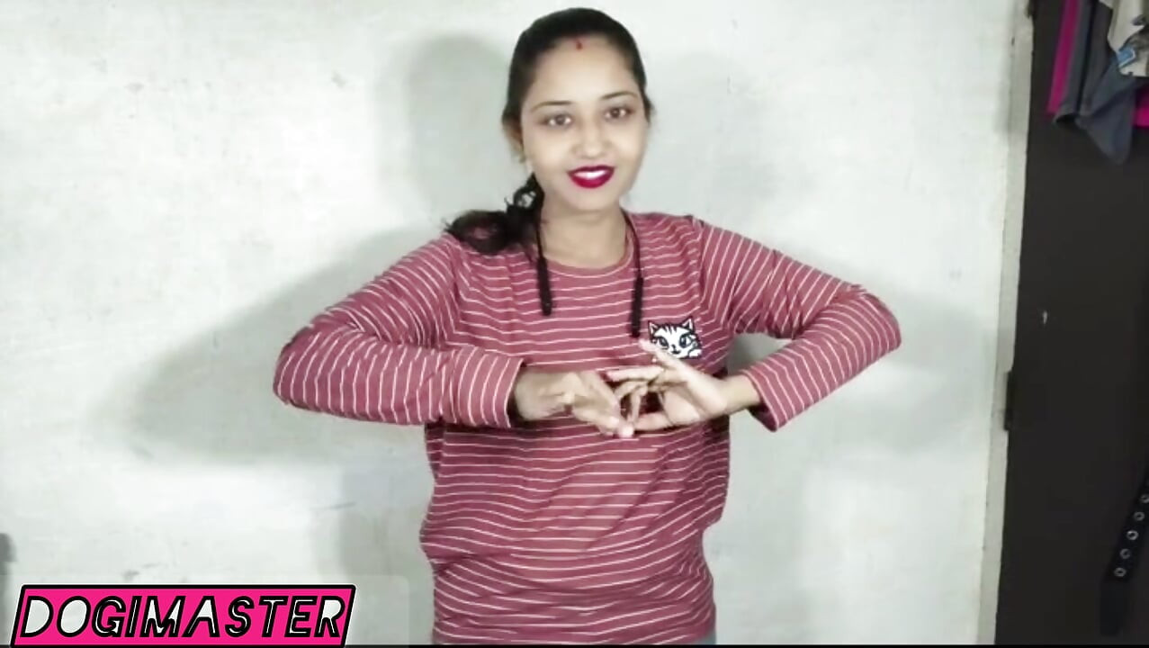 Desi dívka vypadala, že má sex se svým nevlastním bratrem, zatímco dělá Kathak tanec Celé sexuální video Dogistyle Dogimaster