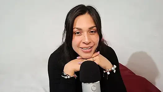 Asmr kiss, kulaklarını ısırıyor ve okşuyor