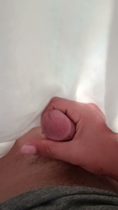 Teen masturbating under the covers