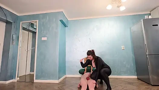 Romana'da lesbiene kadın egemenliği umilesc sclav