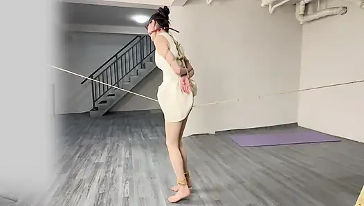 Тренировка мечты стоя на коленях + кульминация, часть 2