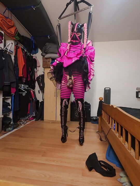 Sissy Maids Strap Self Bondage