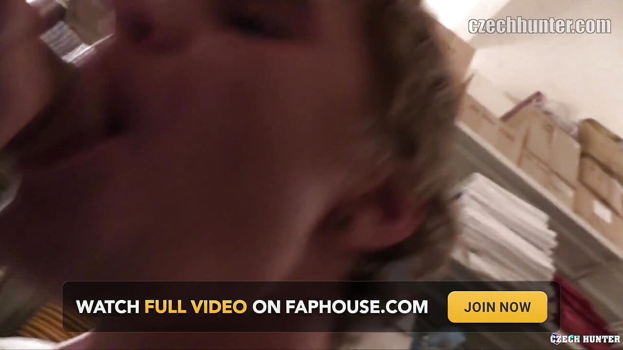 Amateur Czech Hunter Seduces Young Waiter for a Bareback Sex Session Indoors