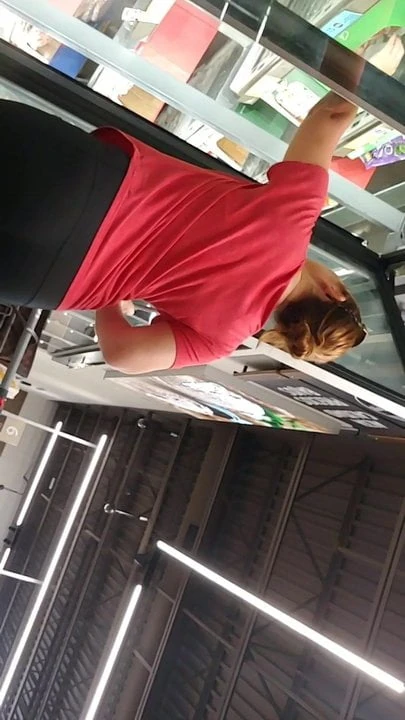 Whooty booty pawg obteniendo comestibles parte duex