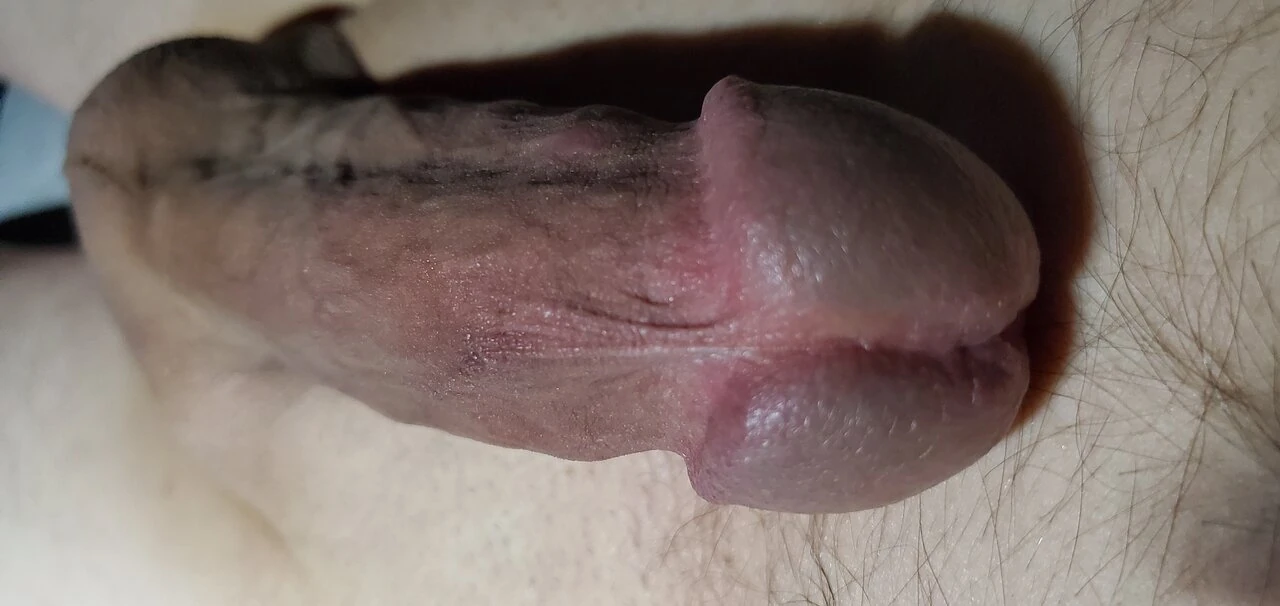 면도한 자지를 사정하다!