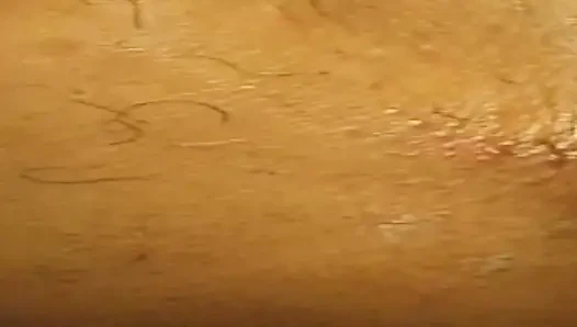 Aksi fingering ganas cewek hot ini sampai muncrat banyak banget