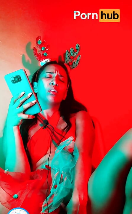 Bude se ti líbit, když si třem a prstím se uvnitř své vagíny