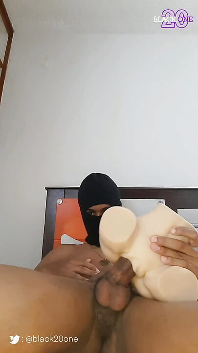 Igranje s Ny Fleshlightom nakon posla