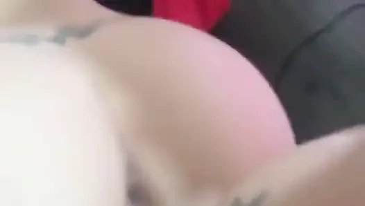 Rubia deliciosa de Costa Rica doggy style