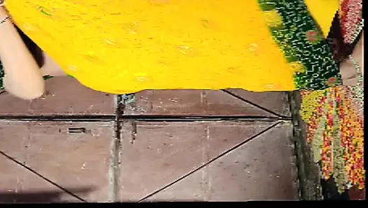 Desi village couple caught by camera. Couple take advantage when they alone