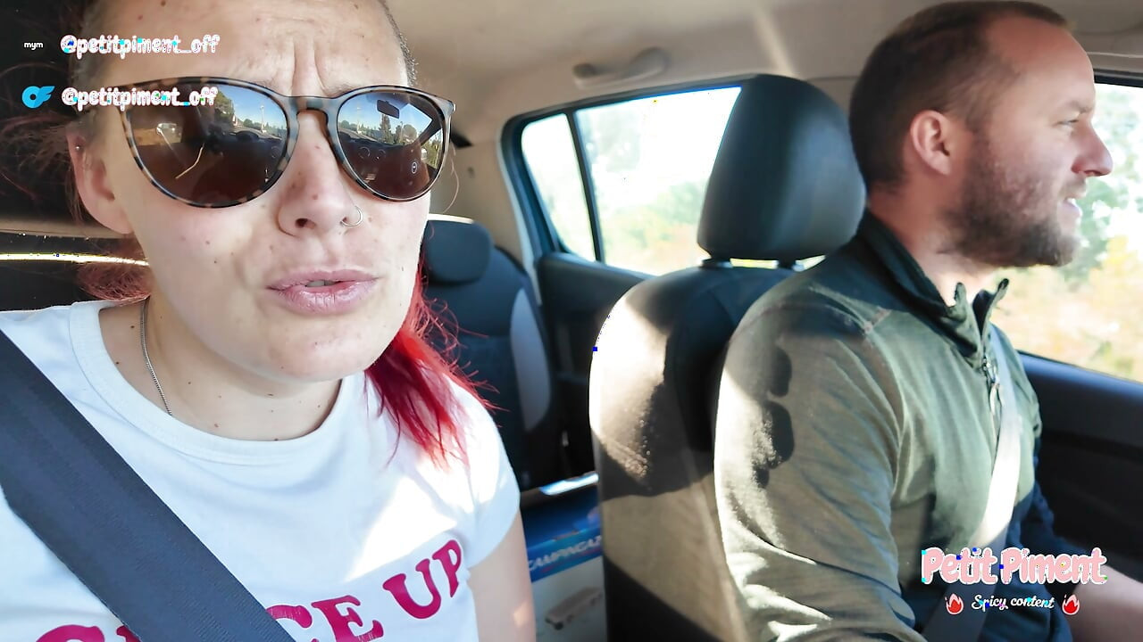 Exploramos Um Antigo Resort Russo; Ele Me Transa Numa Varanda!