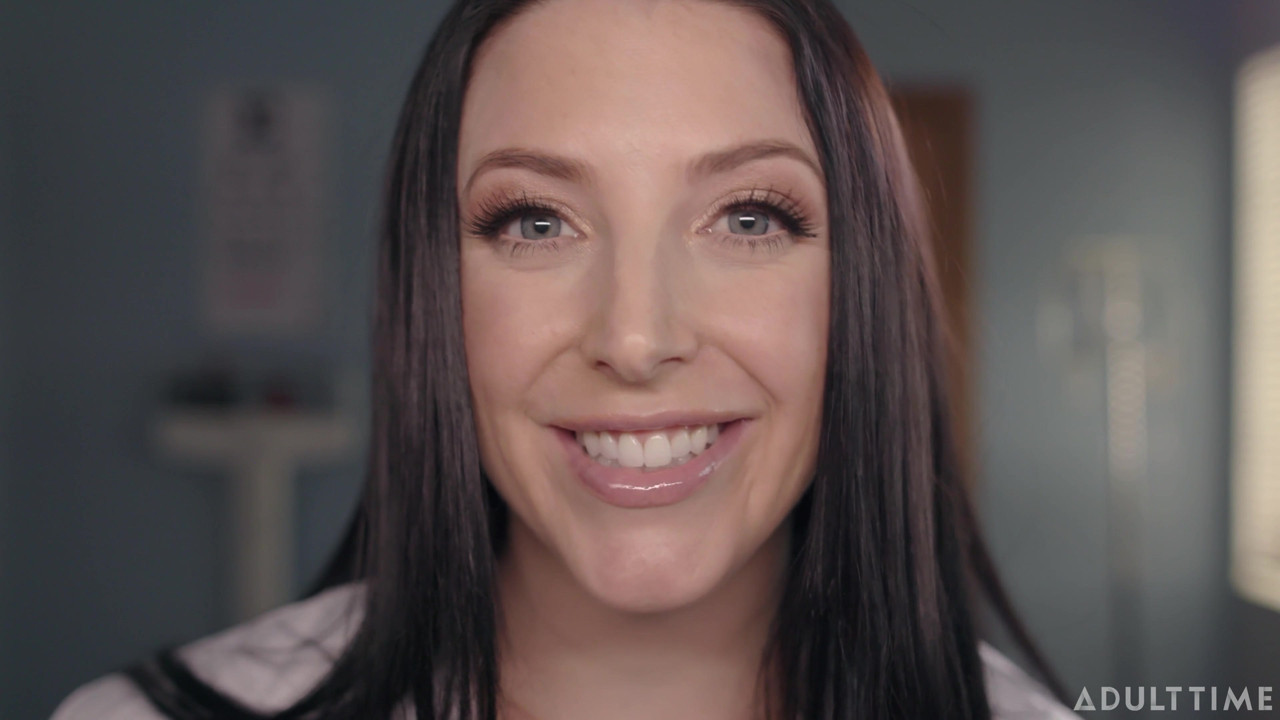 Asmrファンタジー博士。アンジェラ・ホワイトが全身身体検査