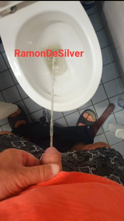 Meester Ramon moet snel plassen, heerlijke champagne