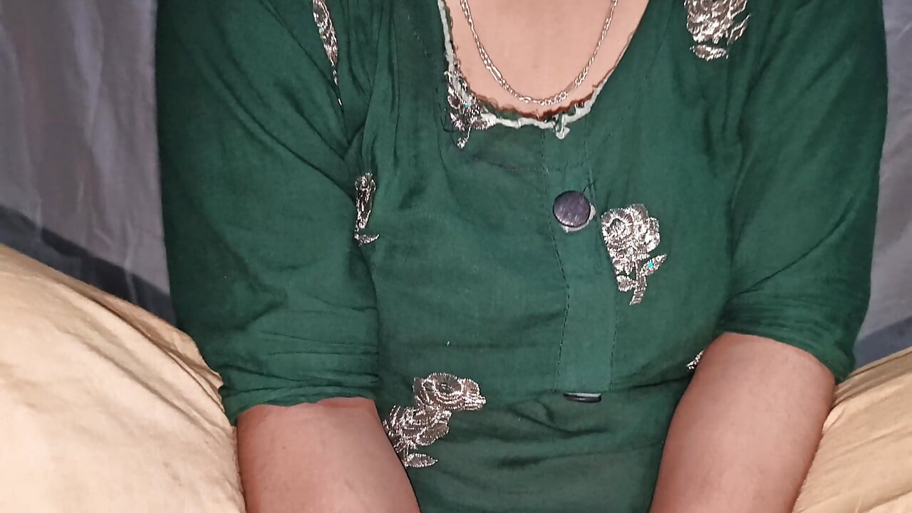 Bengali Beautiful Desi Indian Cute Village Stepmom, Full Hardcore Fucking With Stepson. Desi Indian Mom Sex.