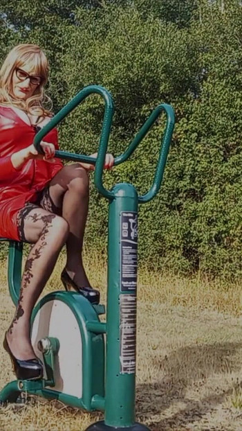 Memorable moment from "Tranny Ass Fucking Gym Equipment in the Park"