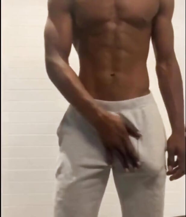 Sneaking Out for Fun, Onlyfans Full Video