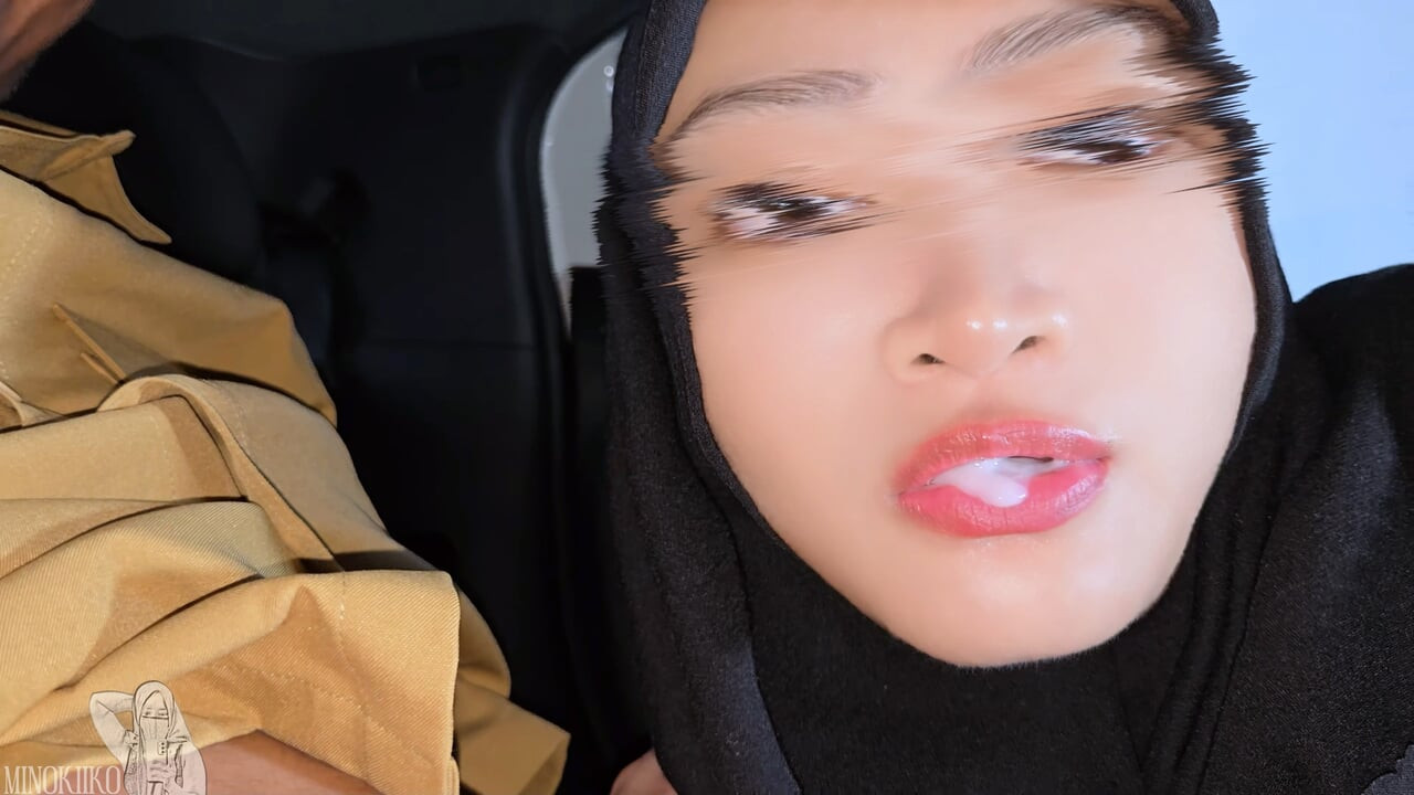 Muslim Hijabi Government Whore Sucks Superior Balls Dry in the Car for Head Office Placement - Minokiiko