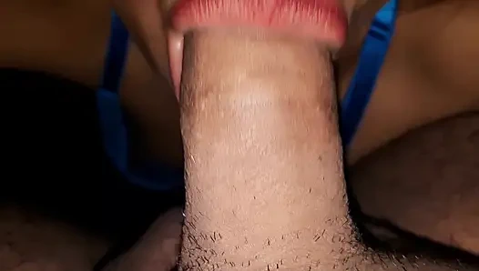 İşten sonra kocama sakso çekiyorum ve ağzıma çok boşalıyor