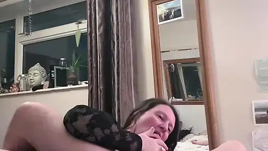 Pov dia merekam dirinya sendiri ngentot aku