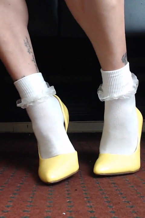 Sweet white ruffled socks heels