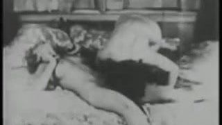 Vintage porno van lesbisch tot creampie