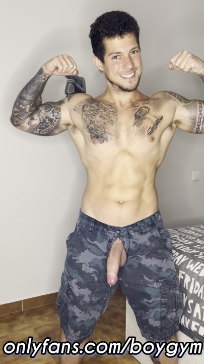 My BIG COCK🍌Cums Military