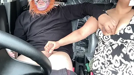 Eve döndükten sonra arabada seks