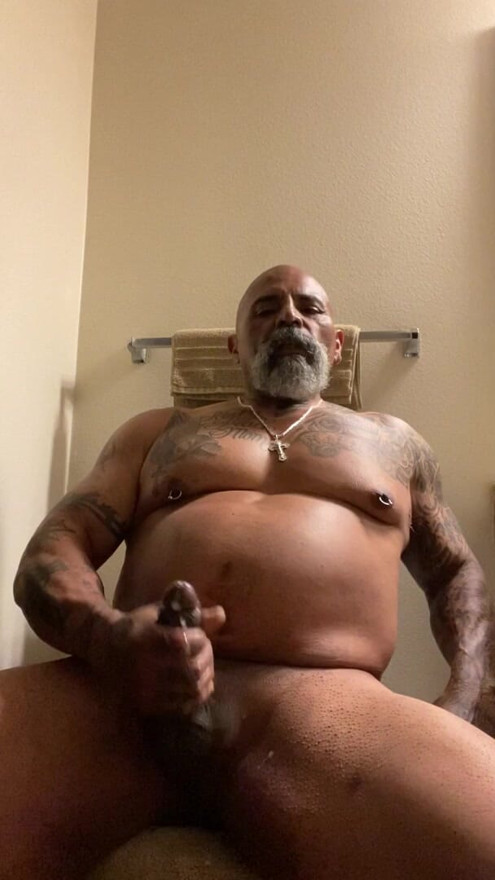 Biglatino13 Cumming Hard