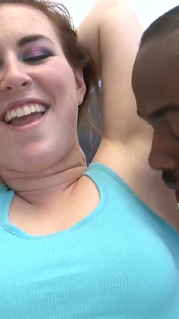 Captivating moment from "BBC erwischt sie beim Fingern"