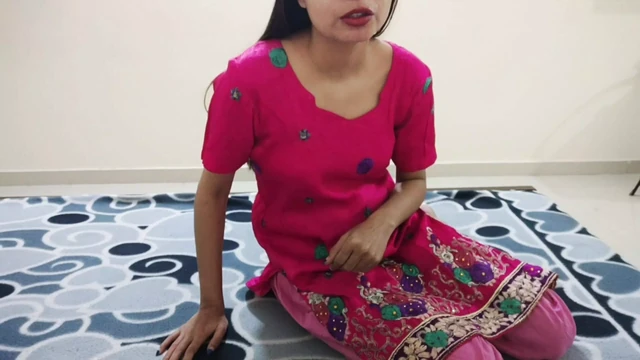 Indian Delivery boy inside my personal room door when I was enjoying myself but needed a big dick, Hindi audio