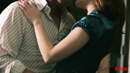 Denisa Heaven hızlı ve edepsiz bir sikişi seviyor