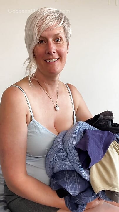 Testing Your Best Friend's Mom If She's Hot Enough for Tinder