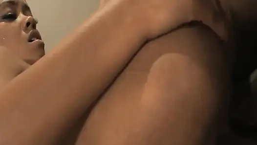 Zenci Asses_scene_2_beautiful büyük memeli zenci kadın her yerine döl alıyor