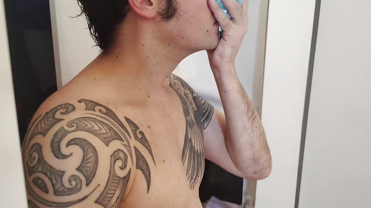 Stepson sniffing his stepmother's panties