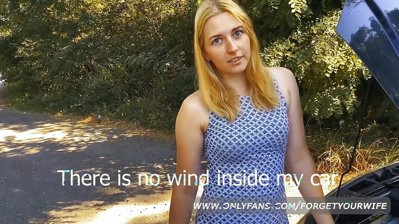 ช่วยสาวผมบลอนด์ซ่อมรถและเย็ดเธอ