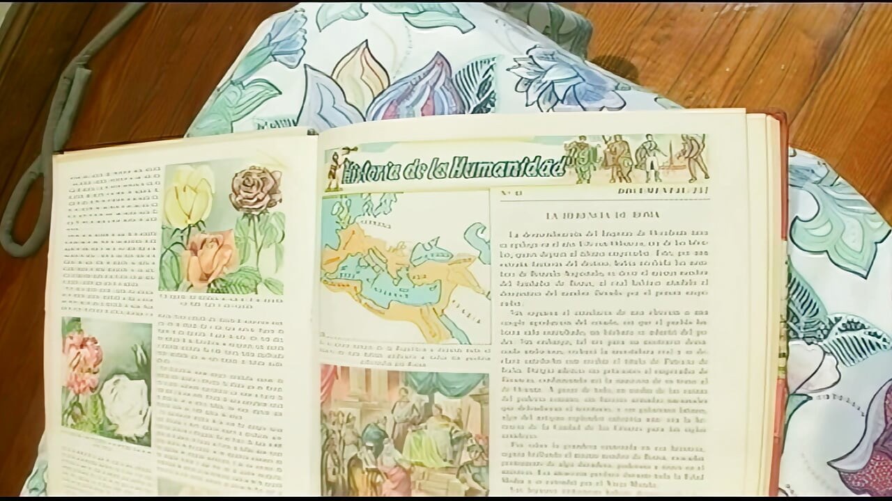 Kompilacija, Crno-bijela plavuša i crna kosa