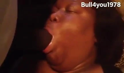 Stretching this bad built bitch mouth wide open