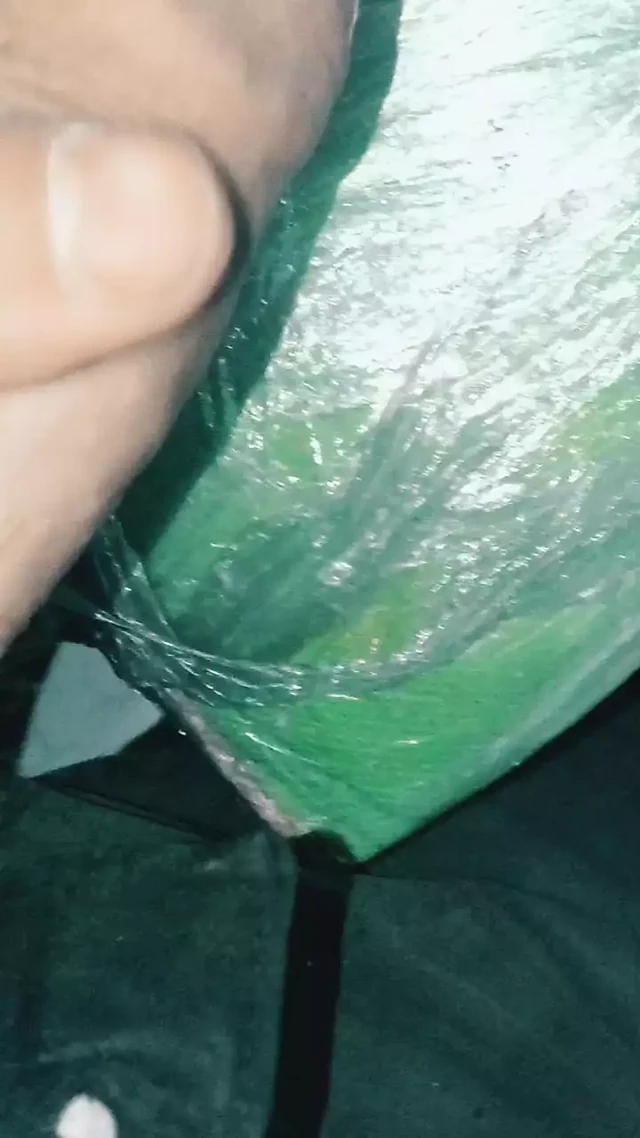Colombian with a big dick and a desire for milk in his tail, a rich anal