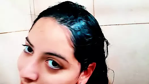 Argentinian porn video – Best friend in the shower invites me to fuck her. Golden shower and creampie ft. Eddie Queens