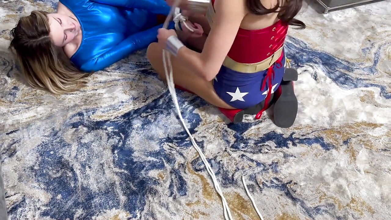 BDSM Tournament Ultragirl Vs Wonder Woman
