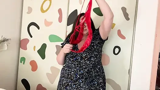 Fucking stepmom in her tiny swimsuit