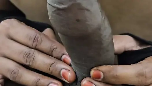 Индийская дези шлюховато сосет