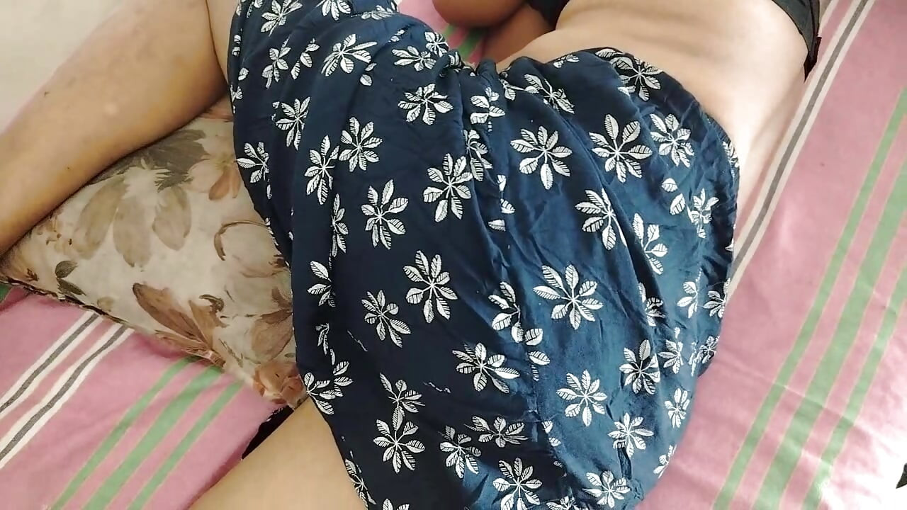 weda erila ewith poddak hansi wela innakota bodime kolla room ekata ewith dunna sepa