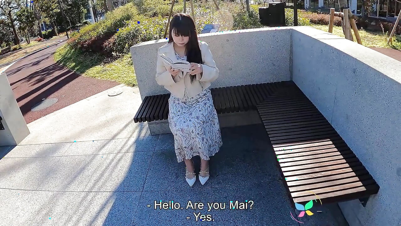 Mai Toda Showing off Her Cute Ass in Panties and Pantyhose