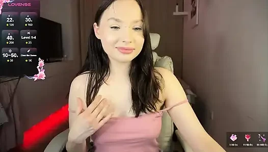 ROSIE JUICE ZEIGT WIEDER IHR SAFTIGES MELKEN