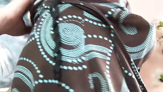 Lesbenszene mit Kendra Secrets und Payton Leigh sind MILFs